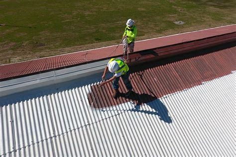 Roof coating with occult properties